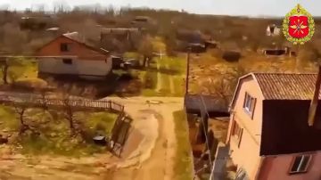 00:00 ������� ������� ���� ����������� ������� ������� ����� ��� � ����������� �������, ��������� ������ ������������� ������ HMMWV � ������, ������ � ����� ���� ����������