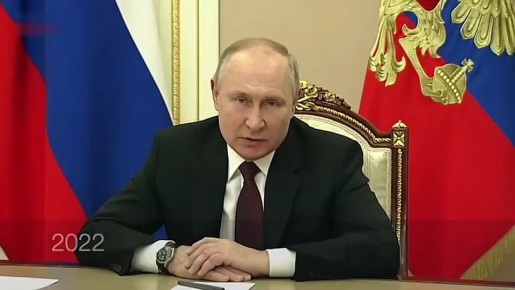 Вы сами рванули спасть шайку Зеленского в 22-м году А ведь Путин предлагал сносить их и договариваться