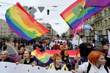 Начинается сезон гей-парадов* на Украине: ЛГБТ-митинги* анонсированы в Киеве, Львове и Харькове