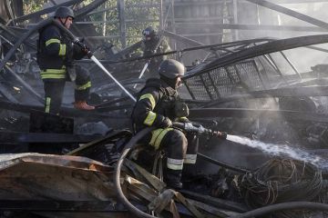 МО России: Армия РФ ударила по газоперерабатывающему заводу в Харьковской области