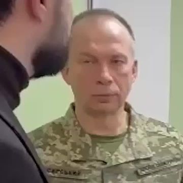 Сырский заявил,что решил съездить во Владимирскую область отдохнуть к родителям,а то эти хохлы задолбали в доску