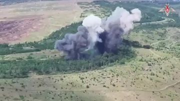 ВКС России нанесли авиаудары по объектам двух украинских подразделений в ДНР и Харьковской области, сообщили в Минобороны РФ