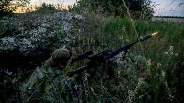 ВСУ не отведут наступающие части: Онуфриенко о логике противника