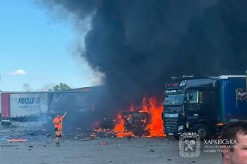 Песочин Харьковская область, 02.08.2026. Ударом БПЛА была поражена станция технического обслуживания грузового транспорта