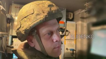 Андрей Руденко: Расчёт зенитного ракетного комплекса «Тор-М2» 11-го армейского корпуса группировки «Север» в ходе круглосуточного боевого дежурства своевременно обнаружил и уничтожил беспилотники самолётного типа боевиков...
