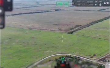 На участке фронта протяжённостью около одного километра наши операторы обнаружили порядка 100 дронов «ждунов»