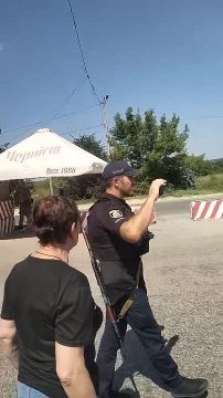 "Освободите нашего водителя"