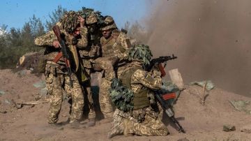 Выбирают жизнь: боевики ВСУ в Волчанском котле начали сдаваться