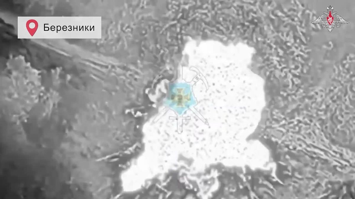 Минобороны показало кадры того, как подразделения группировки войск «Север» установили контроль над населенными пунктами Долгенькое и Березники в Харьковской области