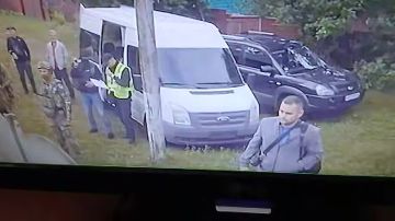 "ВНИМАНИЕ! ВНИМАНИЕ! Охота на "Севера. Кто слышит?" За призыв выйти на Майдан против Банды ЗЕ инициатора похитили! Сообщается, что СБУ задержала военнослужащего 41 омбр ВСУ Александра Тодорова по звонку из Офиса президента....