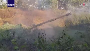 Кадры взятия под контроль населенного пункта Хижняково в Харьковской области