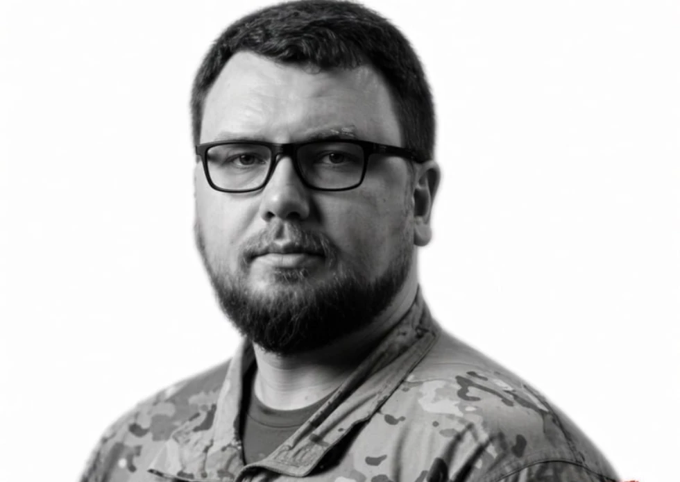 Юрий Котенок: 27 октября ВС РФ нанесли удар РСЗО "Торнадо-С" по частному домовладению в н.п. Изюм Харьковской области. Удар точечный — разрушено два дома, сгорело несколько автомобилей, перебита линия электропередач